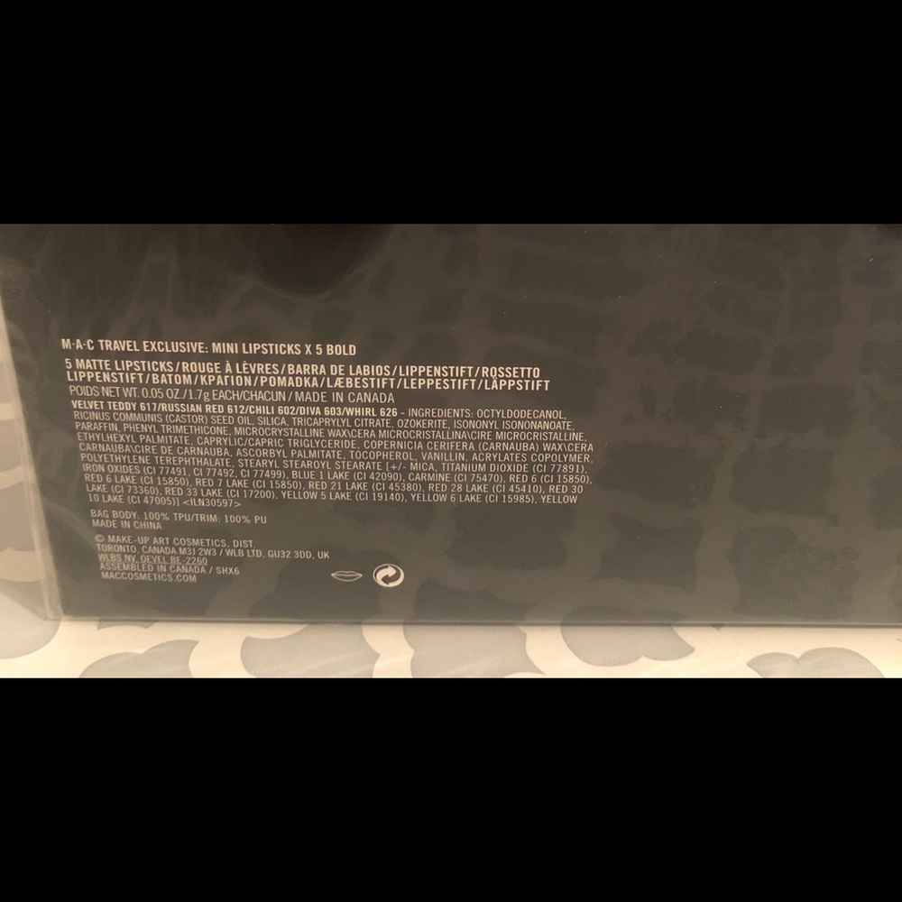 Mac Travel Exclusive Mini Lipsticks- BOLD - Picture 4 of 4